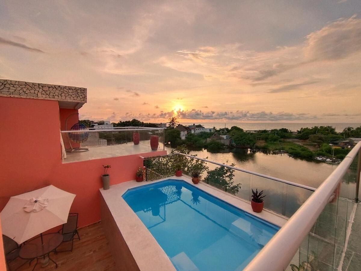 Large House In With Ocean Views Сasa de vacaciones *