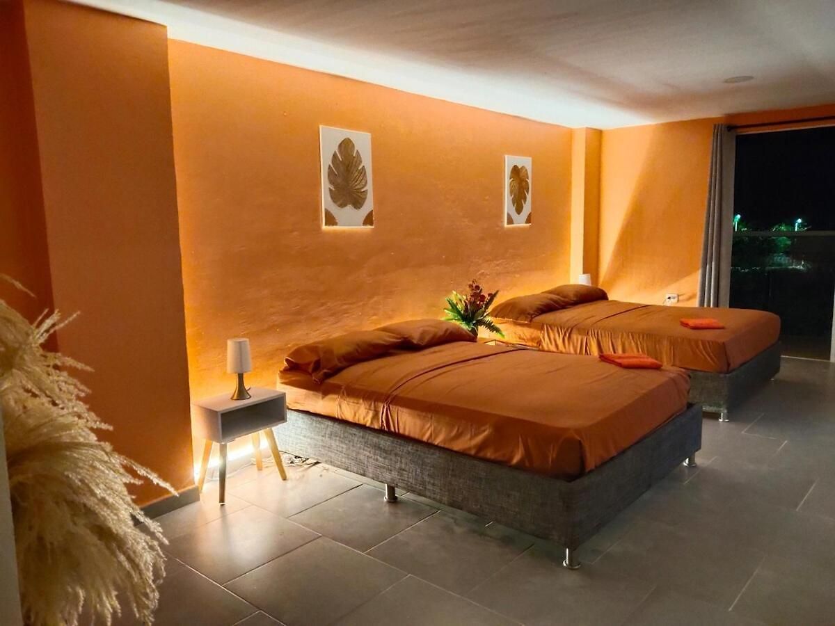 Сasa de vacaciones Large House In With Ocean Views Cartagena