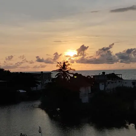 Large House In With Ocean Views Cartagena